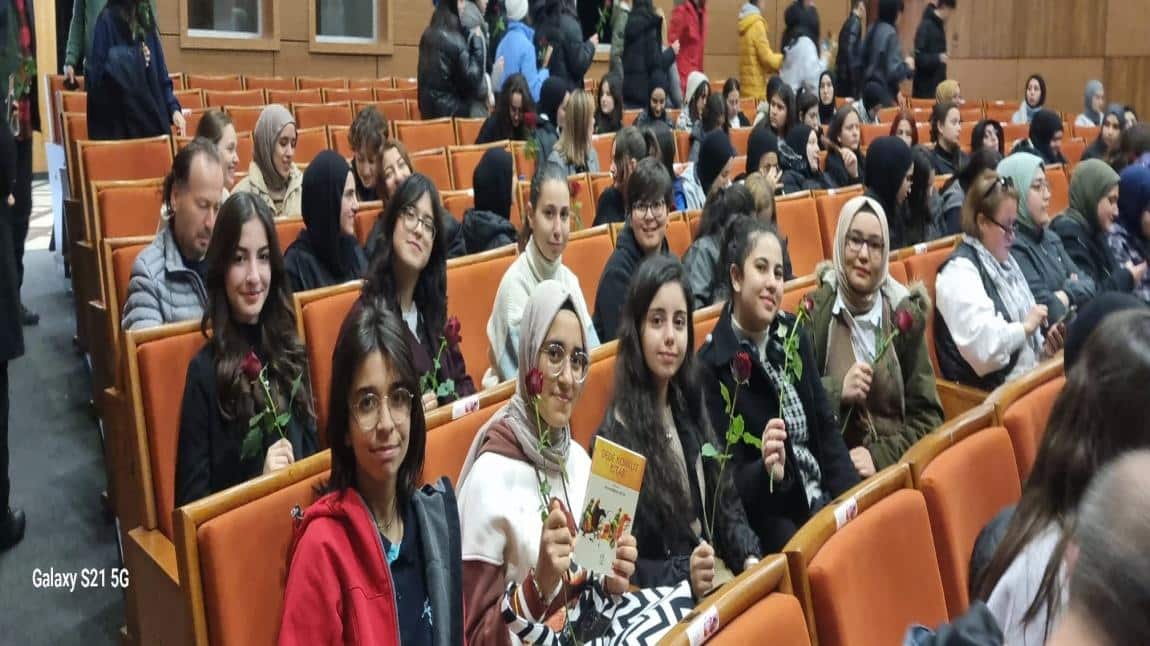 Anadolu Mektebi Yazar Okumaları Etkinliğimiz 